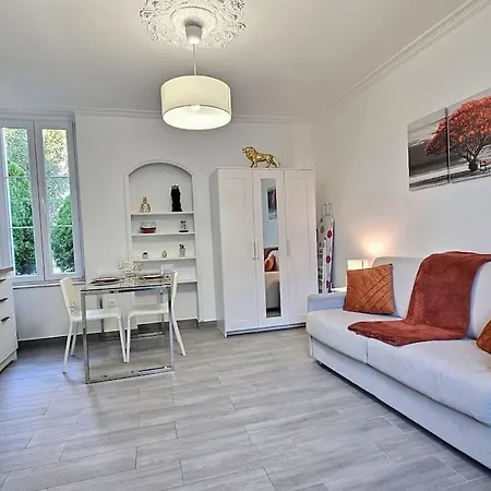 Cosy Des Reves Ii ,paris, Apartment